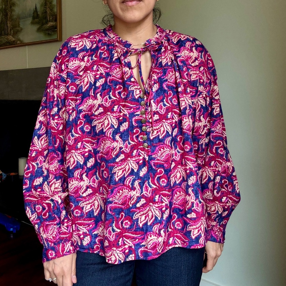 Anthropologie Lucille floral Pink and Blue Peasant Top, NWT - medium